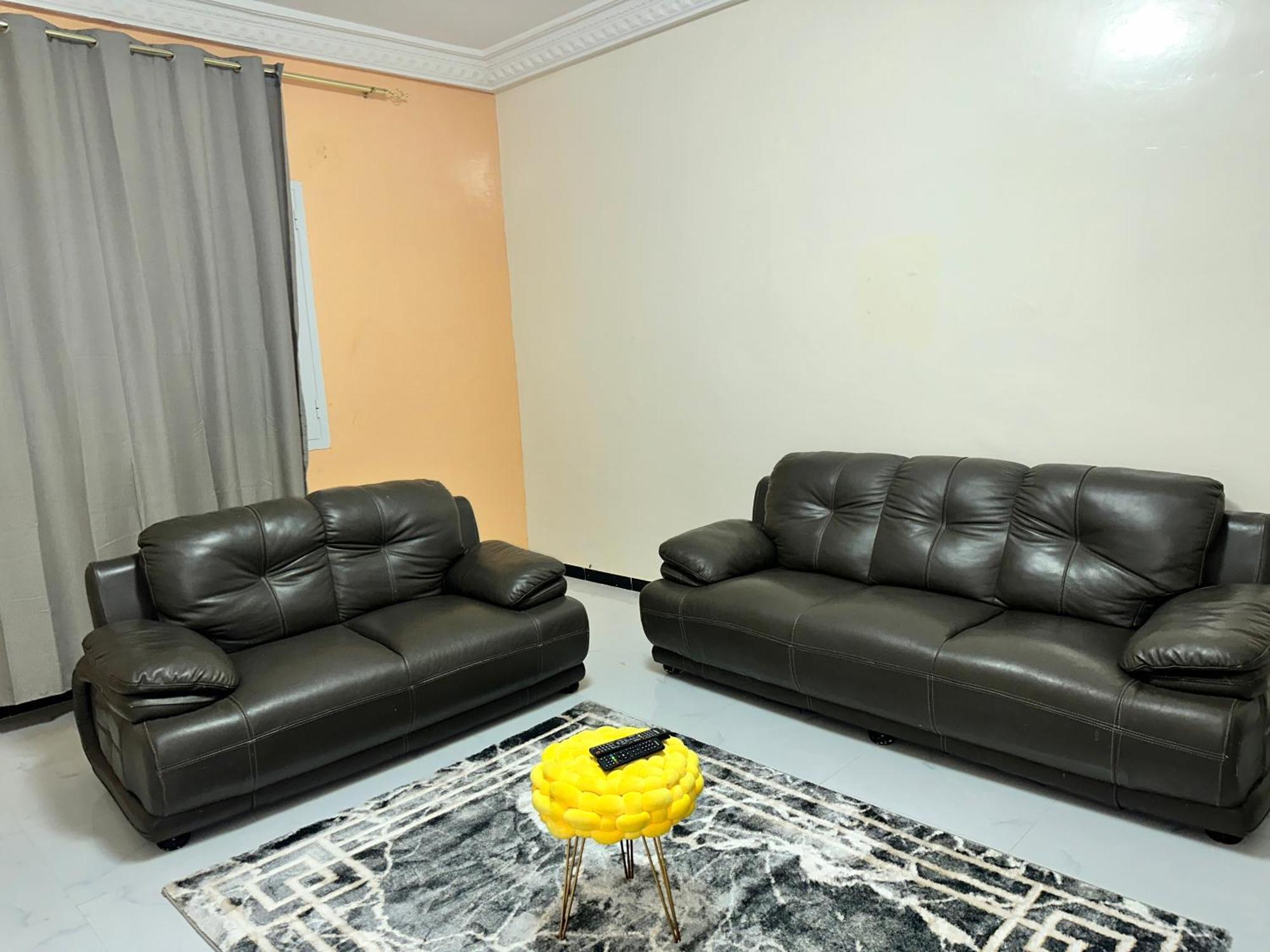 Residences Primis Thies - Appartements Et Chambres Ngoại thất bức ảnh