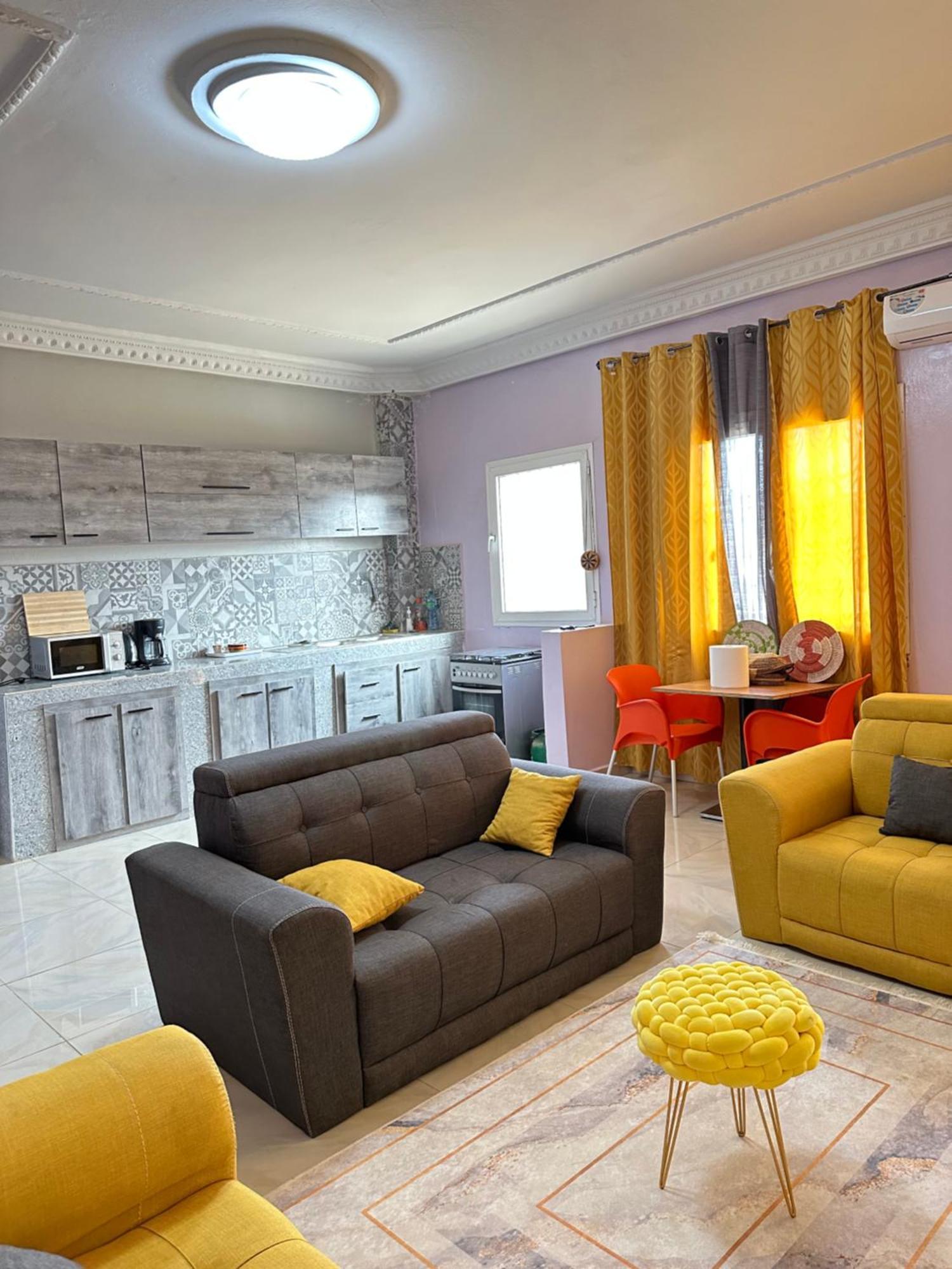 Residences Primis Thies - Appartements Et Chambres Ngoại thất bức ảnh